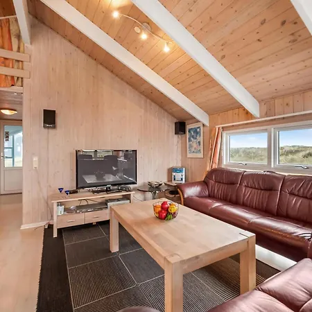 Pool House With And Sauna, 200 Meters From The North Sea, Frostrup
