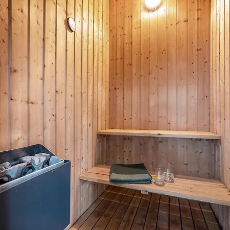 Pool House With And Sauna, 200 Meters From The North Sea, Holiday home *