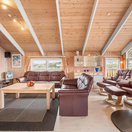 Pool House With And Sauna, 200 Meters From The North Sea, Frostrup