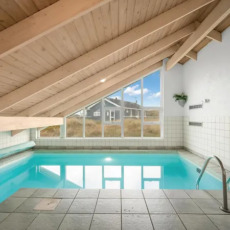 Pool House With And Sauna, 200 Meters From The North Sea, *