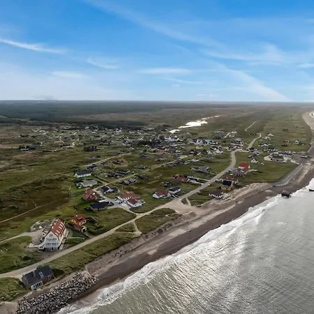 Prázdninový dům Pool House With And Sauna, 200 Meters From The North Sea